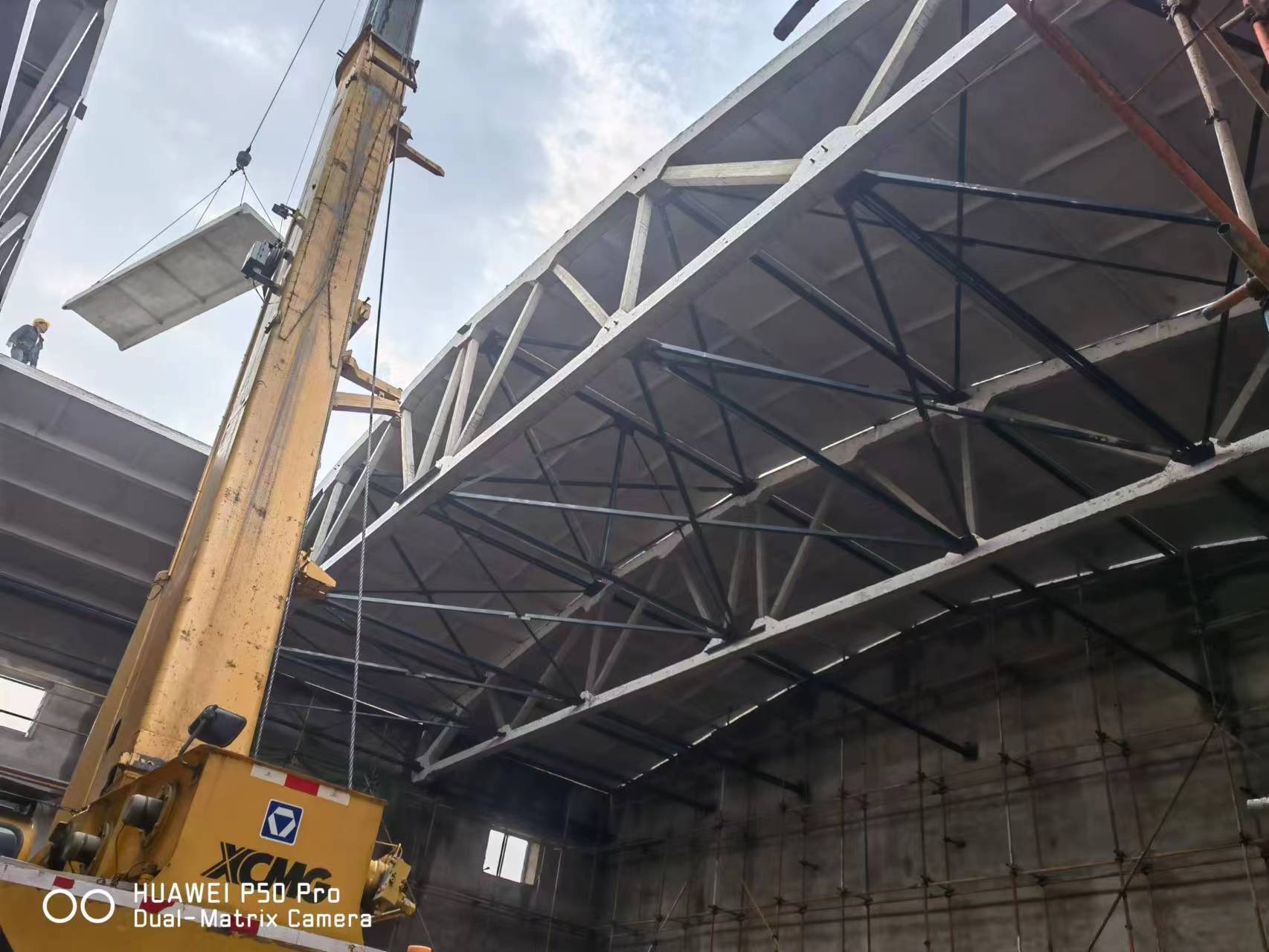 折線屋架與傳統(tǒng)屋架有何不同